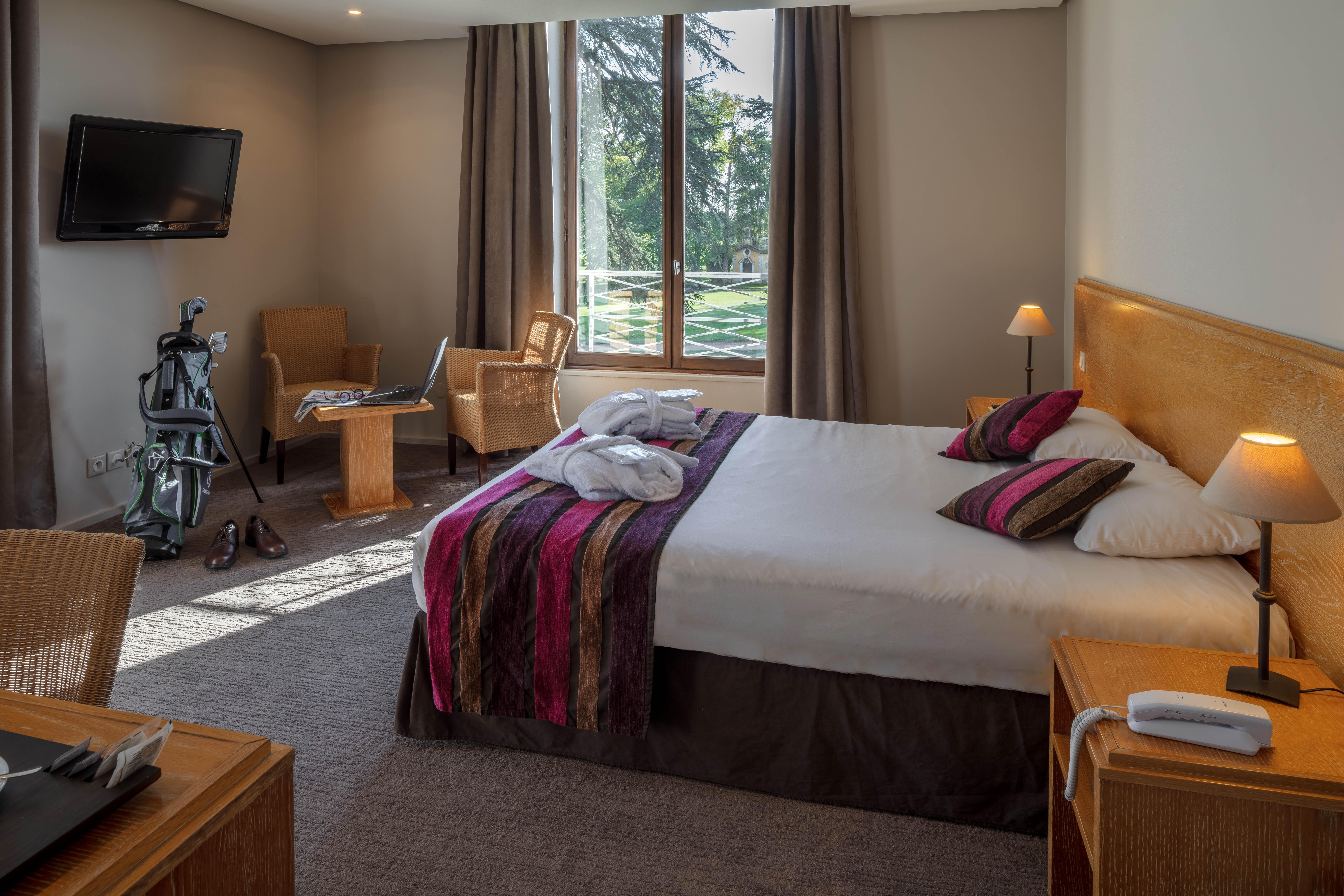 Garrigae Manoir De Beauvoir Poitiers Sud - & 3*