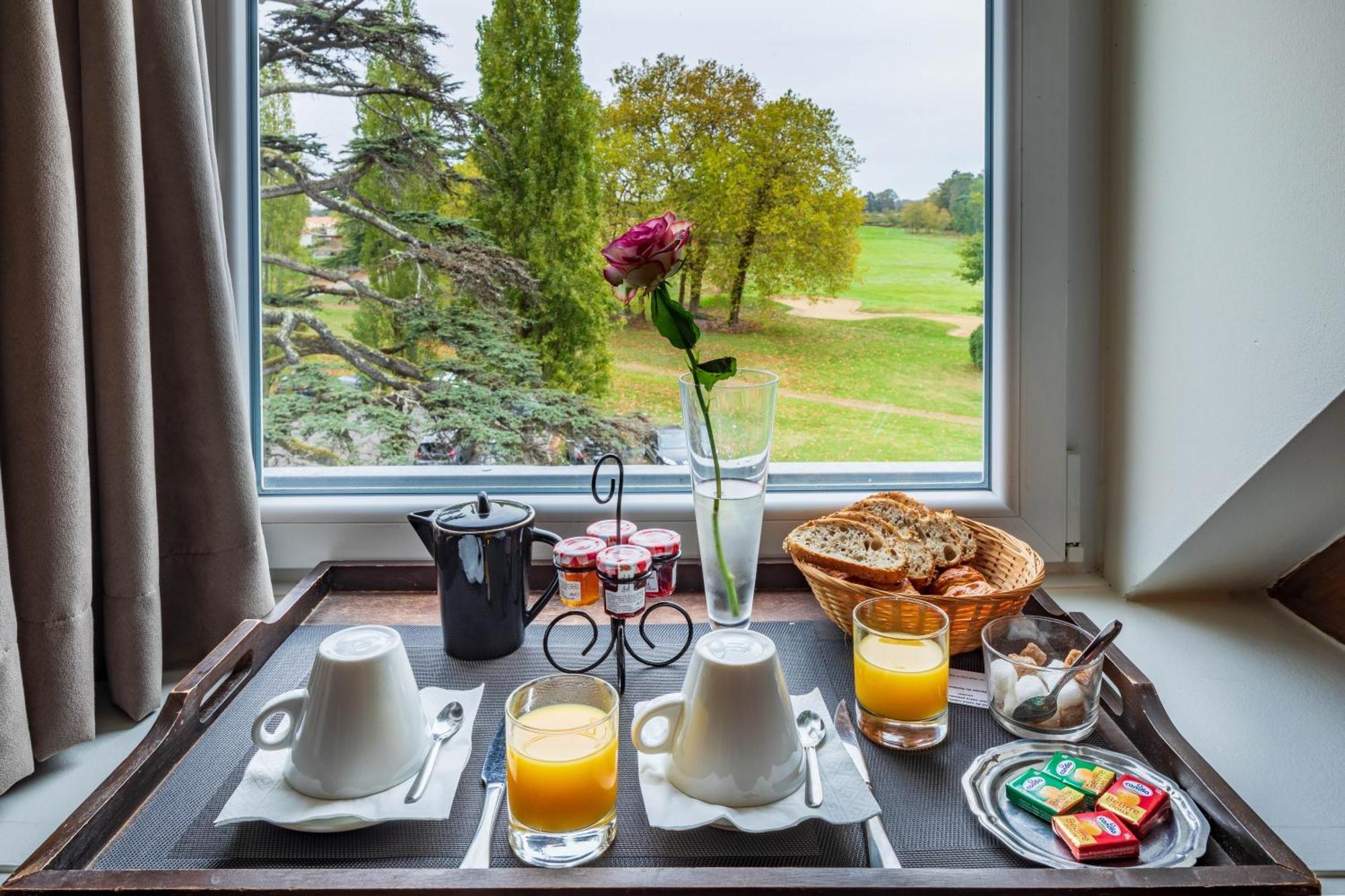 Garrigae Manoir De Beauvoir Poitiers Sud - & Hotel