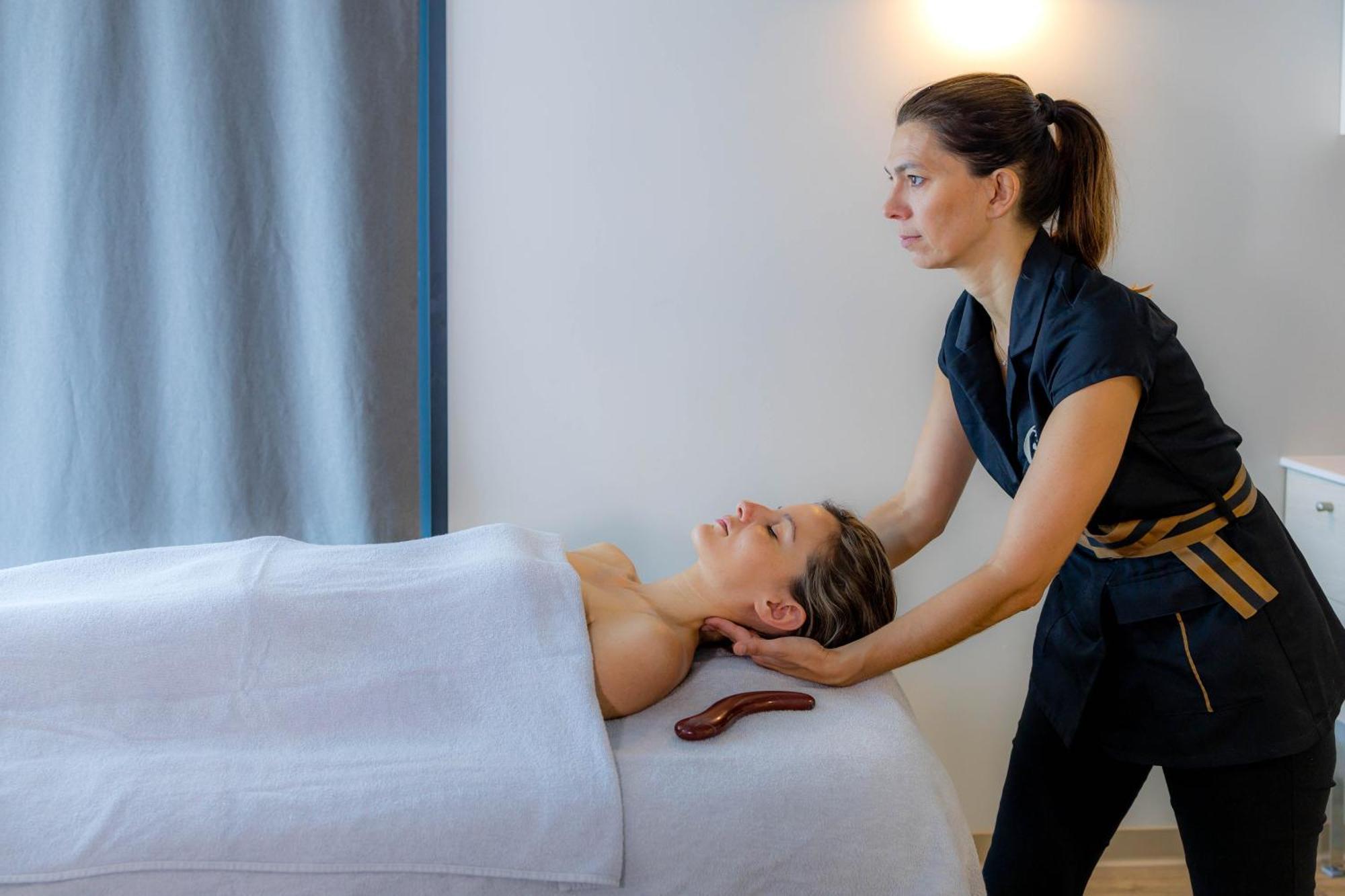 Hotel Garrigae Manoir De Beauvoir Poitiers Sud - & 3*
